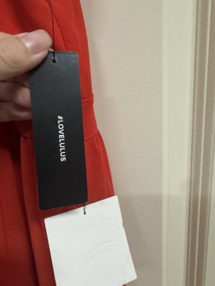 Lulus Formal Event Red Maxi Dress Halter Style Size M  Top NWT - Picture 3 of 11